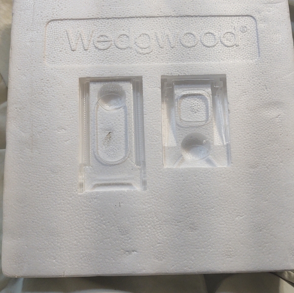 "Our Garden" third issue in the My Memories Series by Mary Vickers. Numbered. - Picture 3 of 5